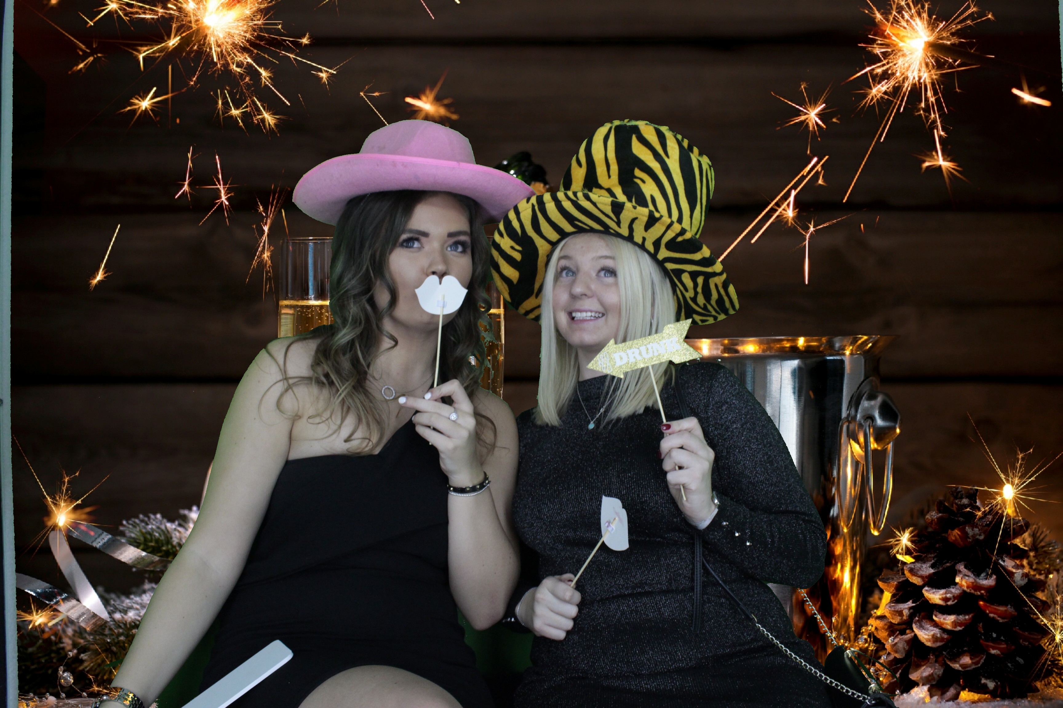 The Sussex Exchange New Years Eve | View more photos from the event at gallery.myphotoboothexperience.co.uk/u/MyPhotoBoothExperienceLtd/The-Sussex-Exchange-New-Years-Eve
